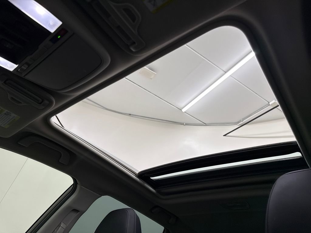 Used 2023 Subaru Forester Touring image 24