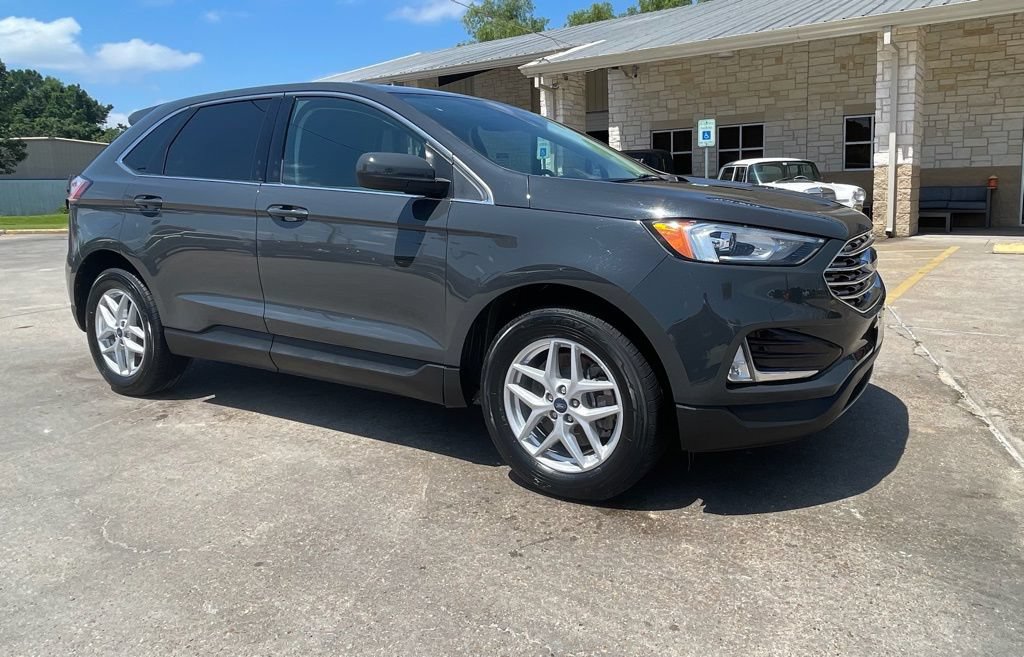 Used 2021 Ford Edge SEL FWD image 3