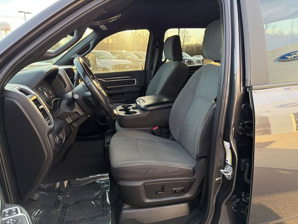 Used 2024 RAM 3500 Big Horn image 10