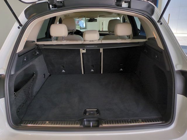 Certified 2021 Mercedes-Benz GLC 300 image 11