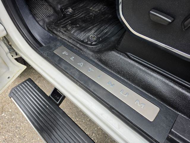 Certified 2024 Ford F350 Platinum image 35