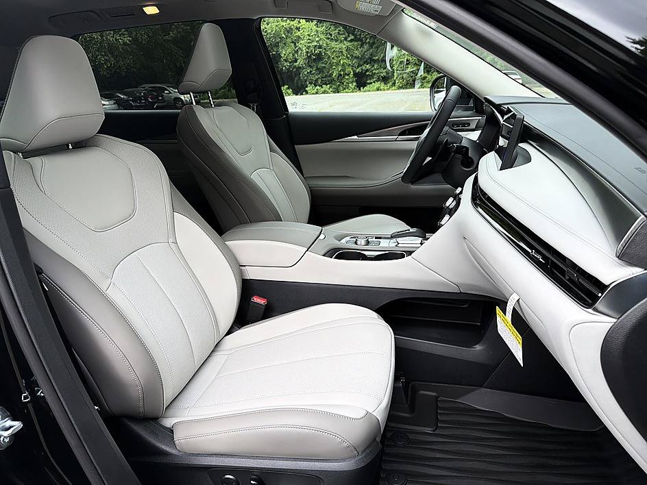 New 2027 INFINITI QX60 Pure AWD/4WD image 21