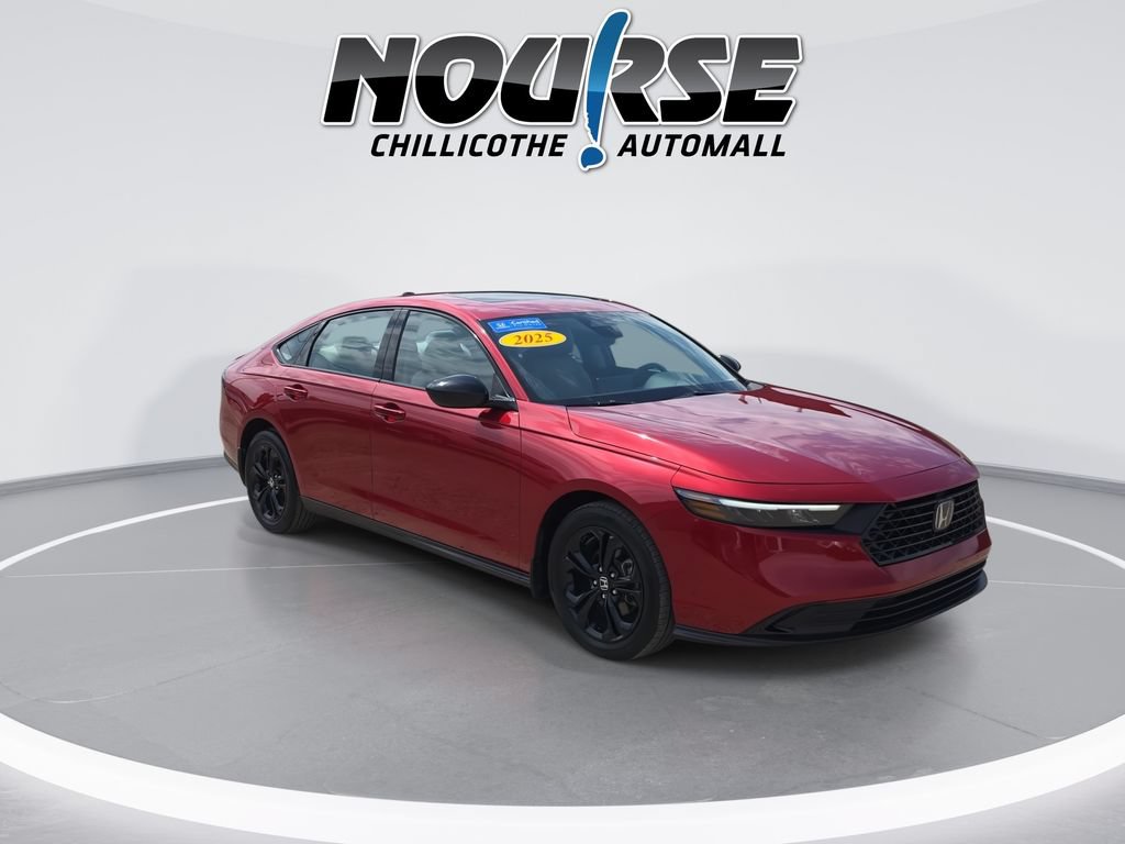 Certified 2025 Honda Accord SE image 2