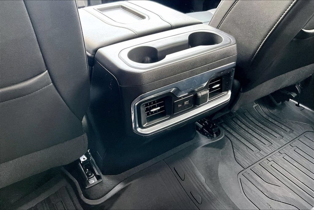 Used 2022 GMC Sierra 1500 SLT w/ SLT Premium Plus Package AWD/4WD image 11
