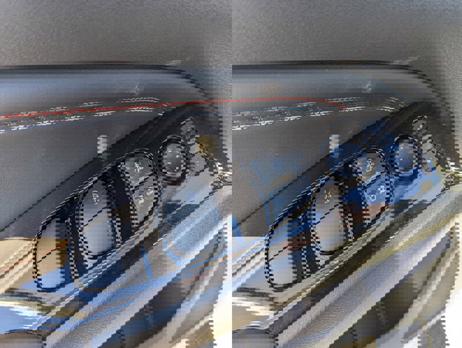 New 2025 Nissan Altima 2.5 SR image 15