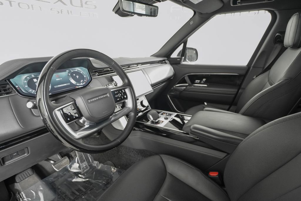Used 2023 Land Rover Range Rover SE AWD/4WD image 10