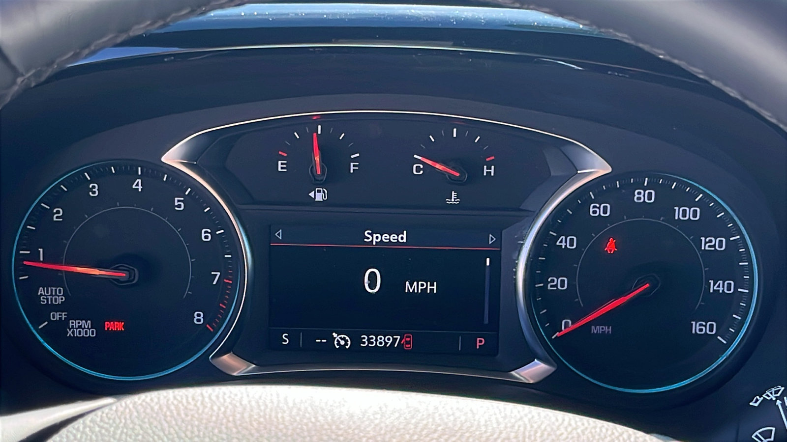 Used 2023 Chevrolet Traverse LT image 14