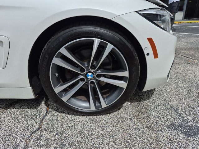 Used 2020 BMW 430i Convertible w/ Executive Package RWD image 29