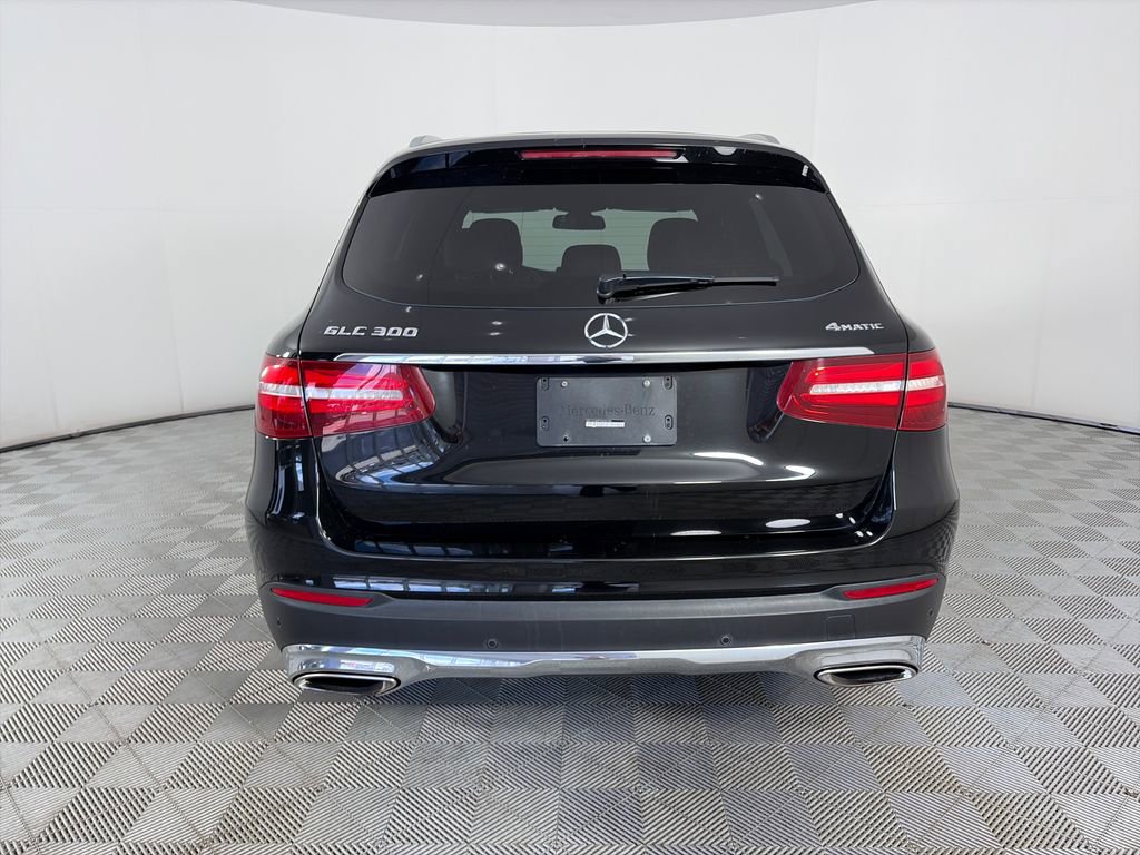 Used 2018 Mercedes-Benz GLC 300 4MATIC image 6