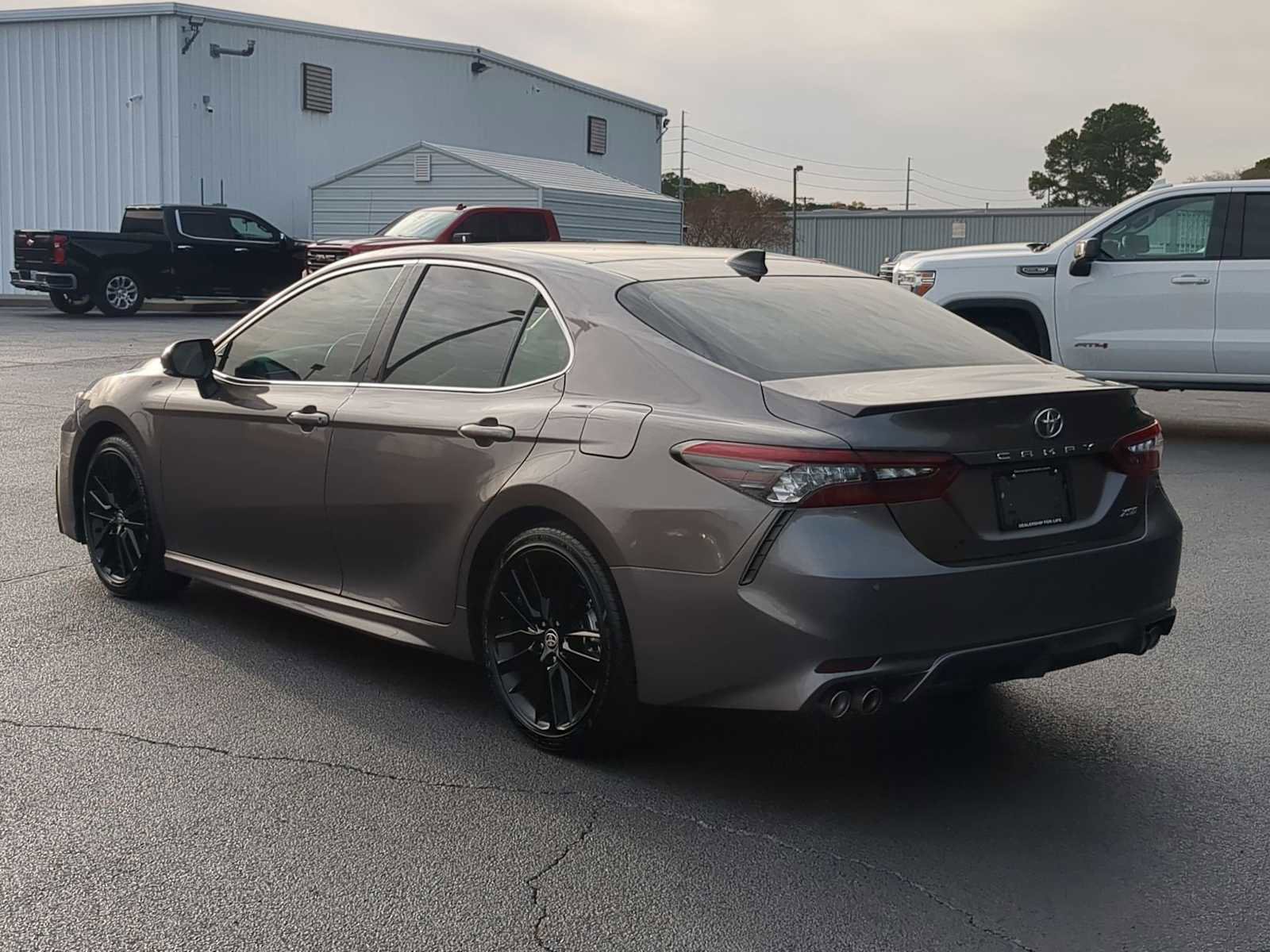 Used 2022 Toyota Camry XSE w/ Navigation Package image 6