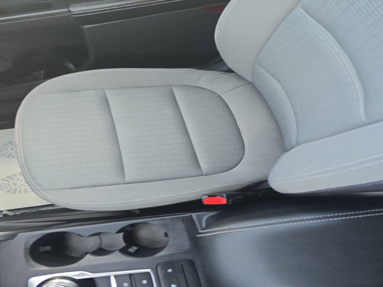 Used 2021 Ford Escape S image 33