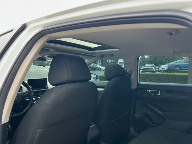 Used 2022 Honda Civic EX image 11