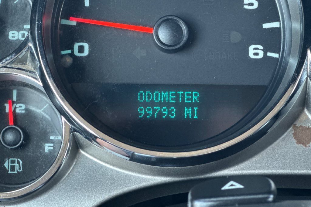 Used 2014 Chevrolet Silverado 2500 W/T AWD/4WD image 25