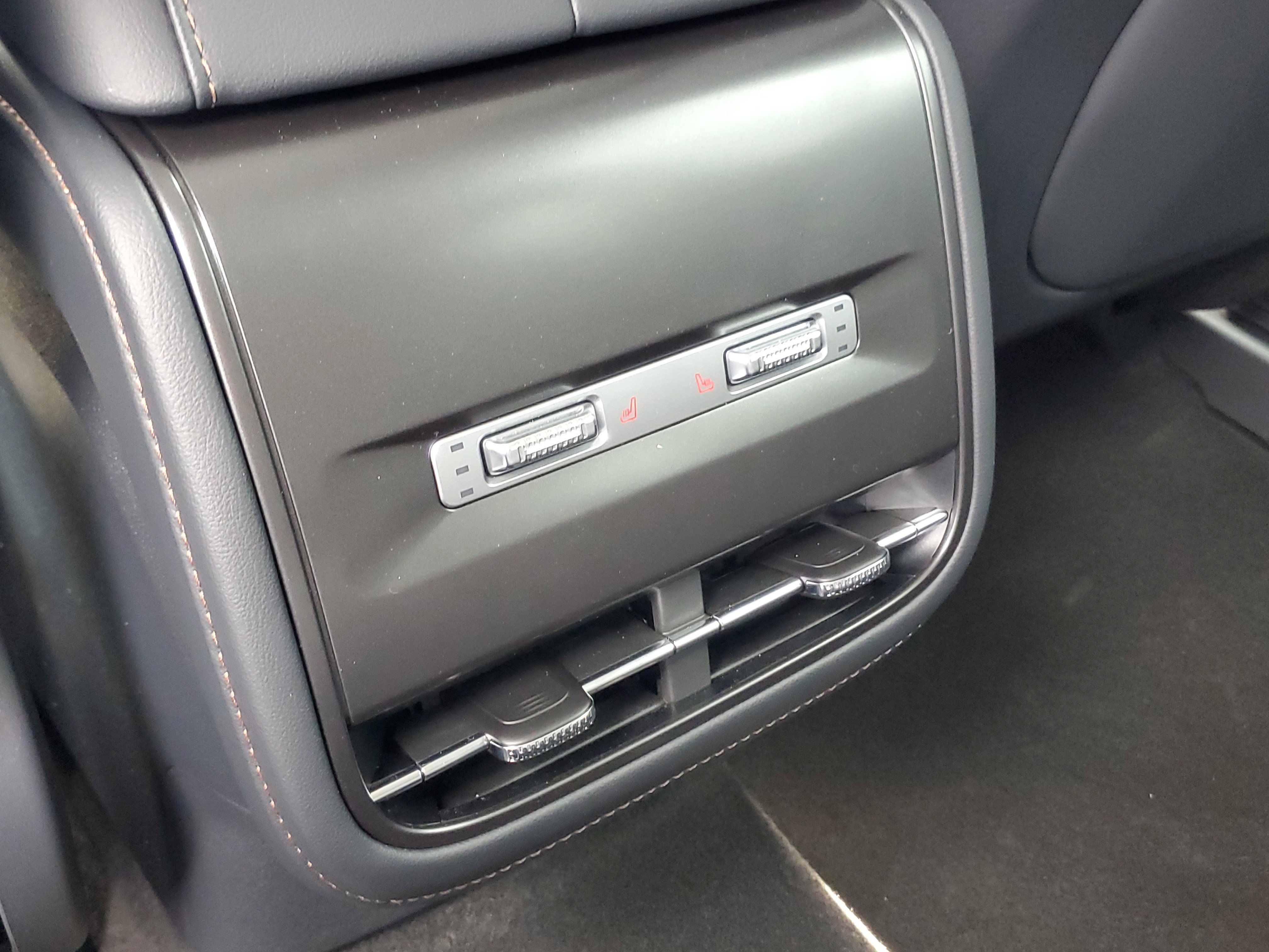 New 2026 Lincoln Nautilus Reserve AWD/4WD image 30