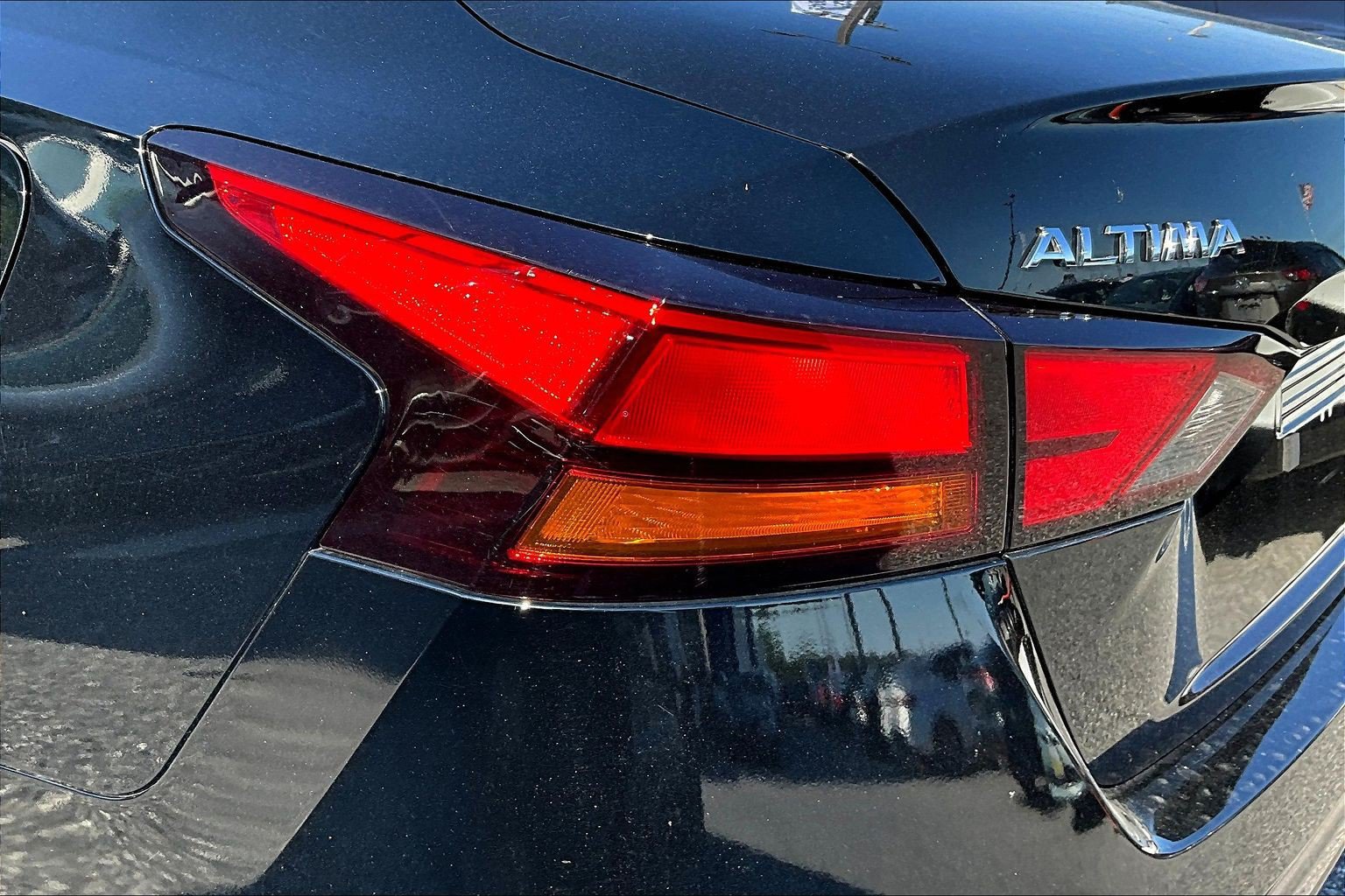 Used 2022 Nissan Altima 2.5 SV FWD image 23