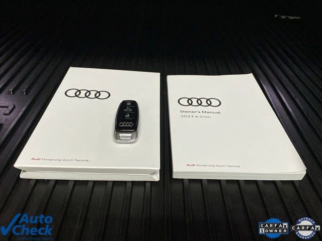 Used 2023 Audi e-tron Premium Plus w/ Premium Plus Package image 96