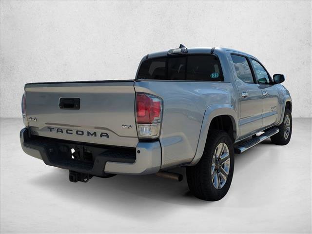 Used 2016 Toyota Tacoma Limited w/ Towing Package AWD/4WD image 5