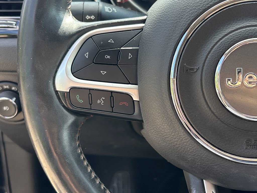 Used 2018 Jeep Compass Limited w/ Safe & Security Group FWD image 21