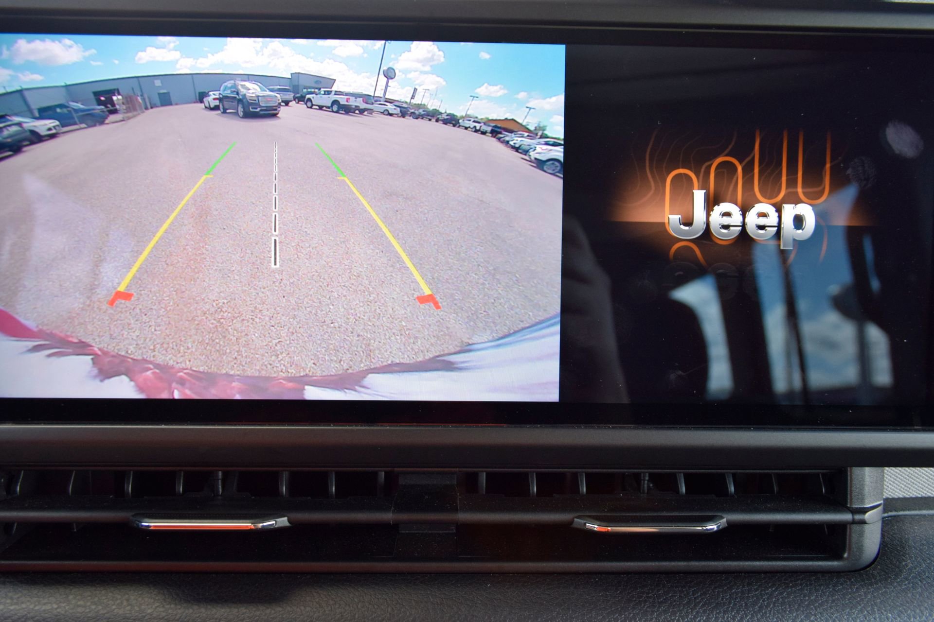 Used 2025 Jeep Wrangler Sport S AWD/4WD image 10