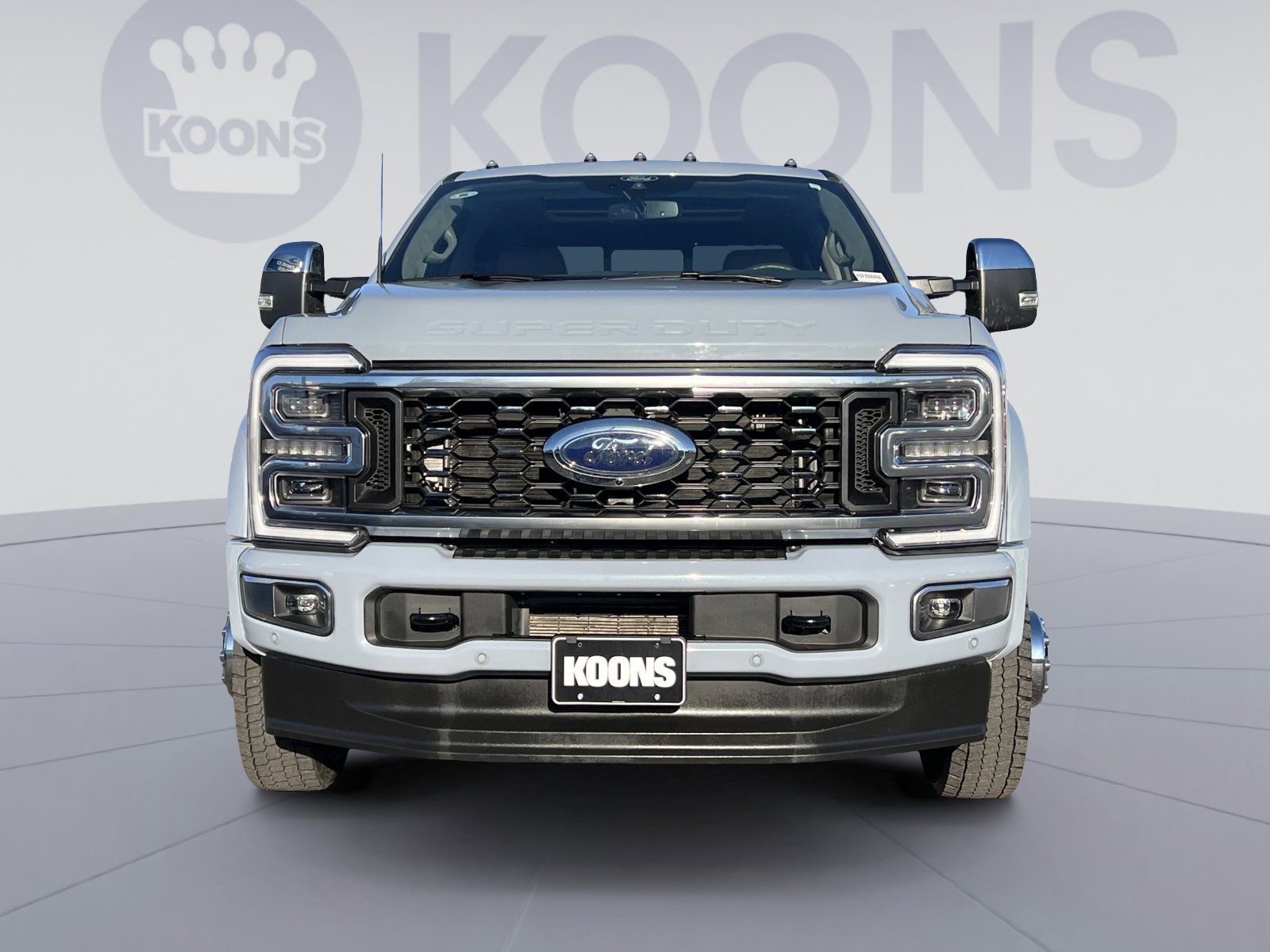Used 2025 Ford F450 Platinum w/ Platinum Plus Package image 11