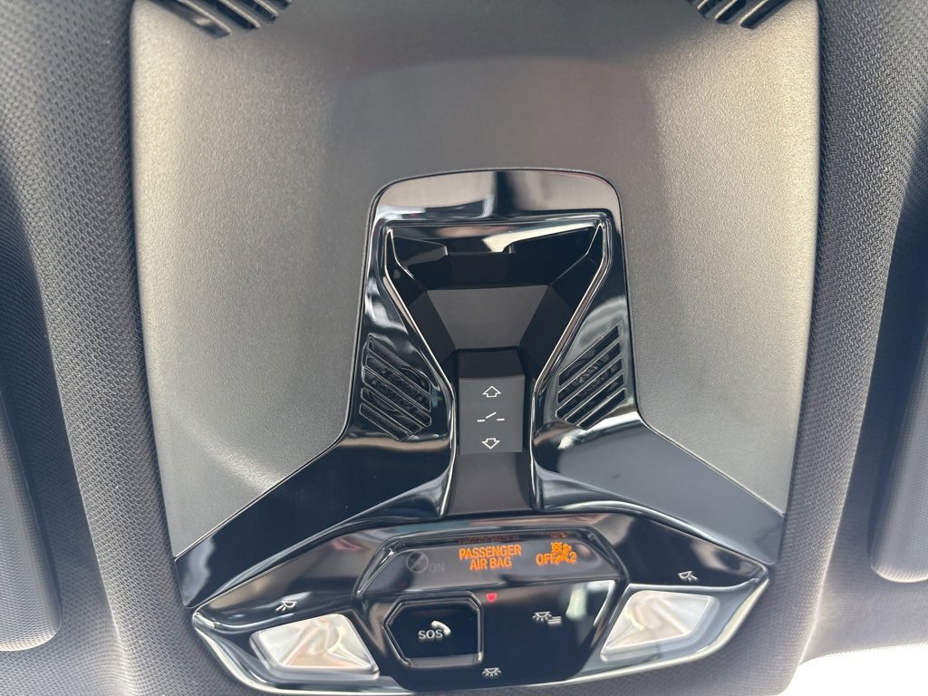 Used 2025 BMW X1 xDrive28i w/ Technology Package image 27