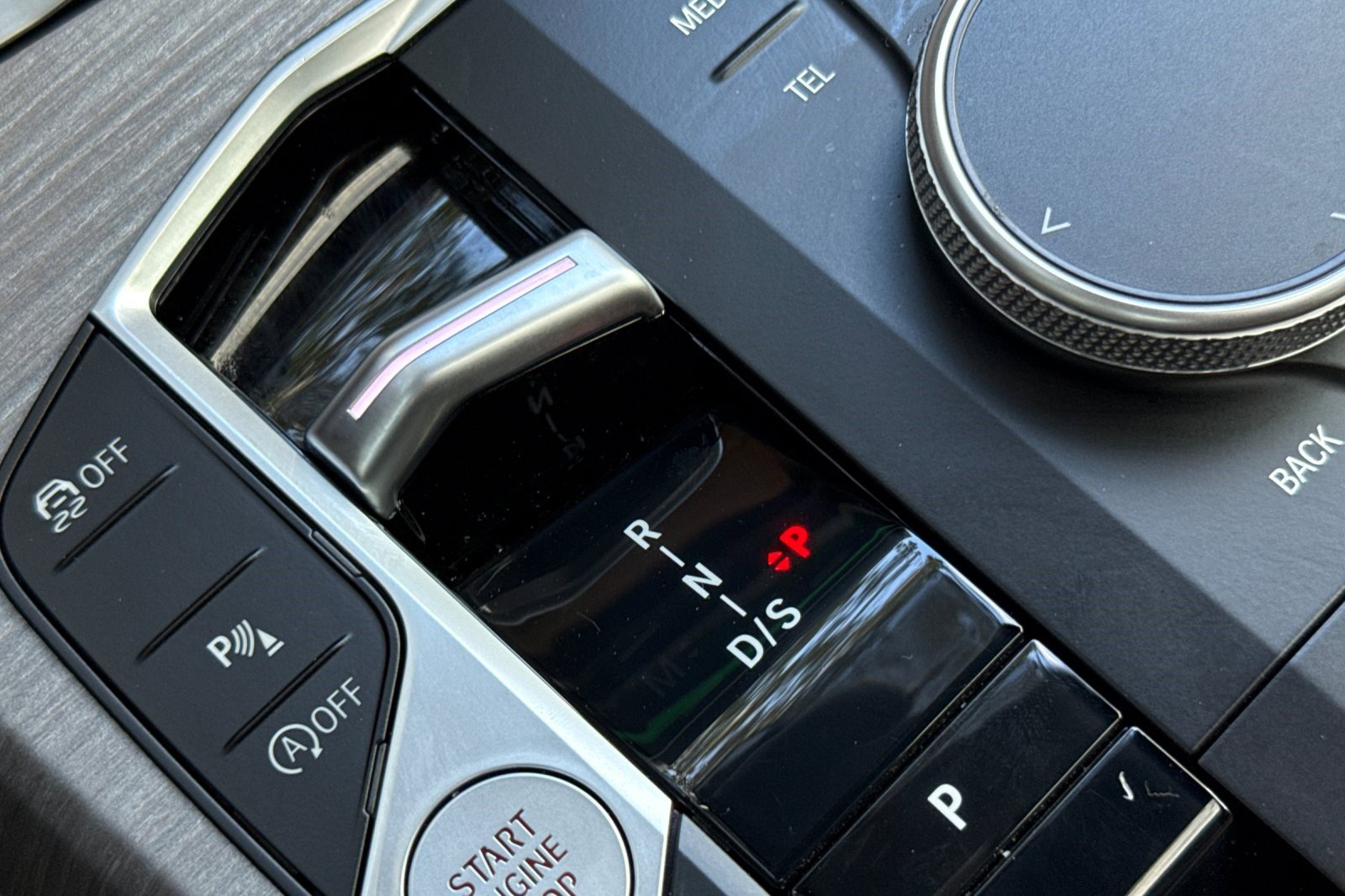 Used 2025 BMW 430i Coupe w/ Convenience Package image 25