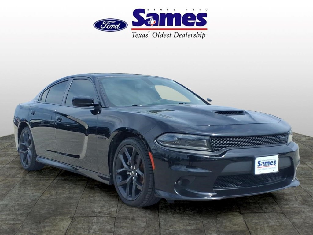 Used 2022 Dodge Charger R/T w/ Blacktop Package RWD image 1