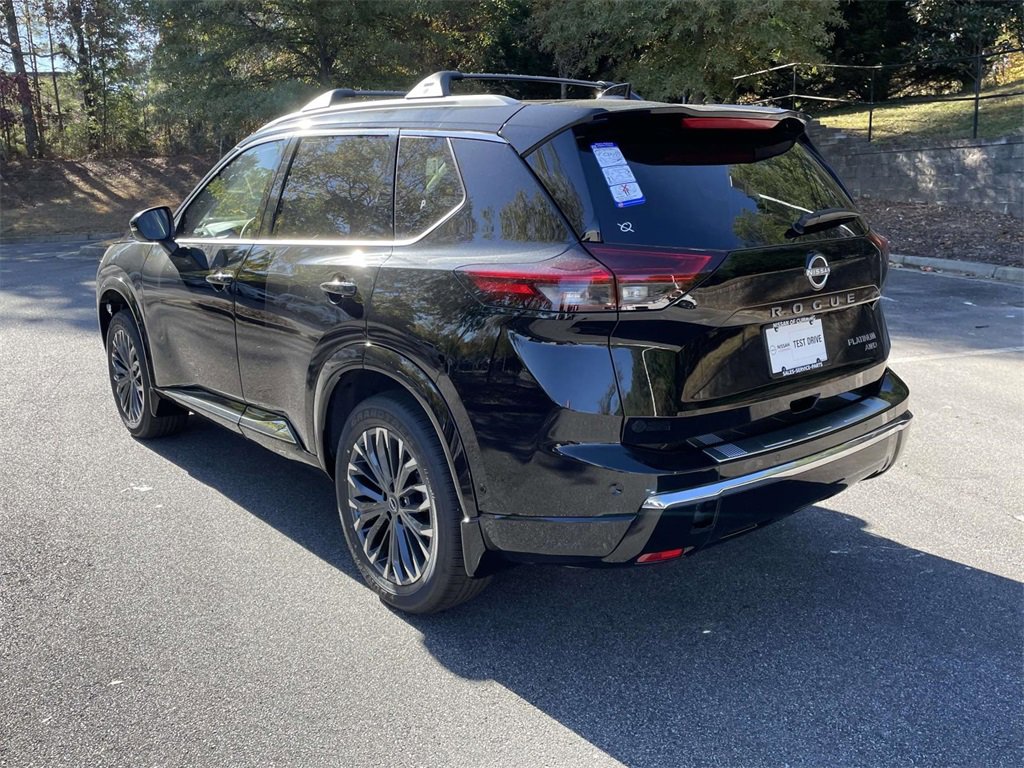 New 2026 Nissan Rogue Platinum image 3