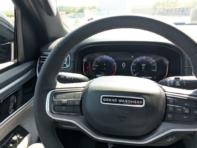 New 2026 Jeep Grand Wagoneer L 2WD w/ Premium Group I image 32
