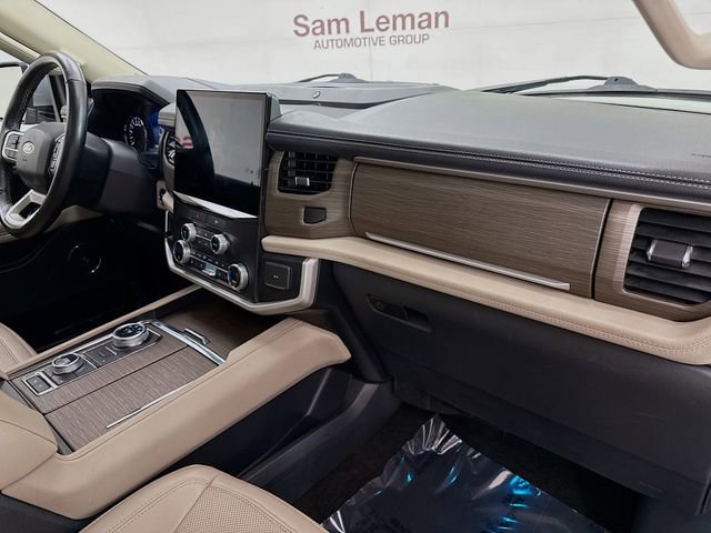 Used 2023 Ford Expedition Limited image 32
