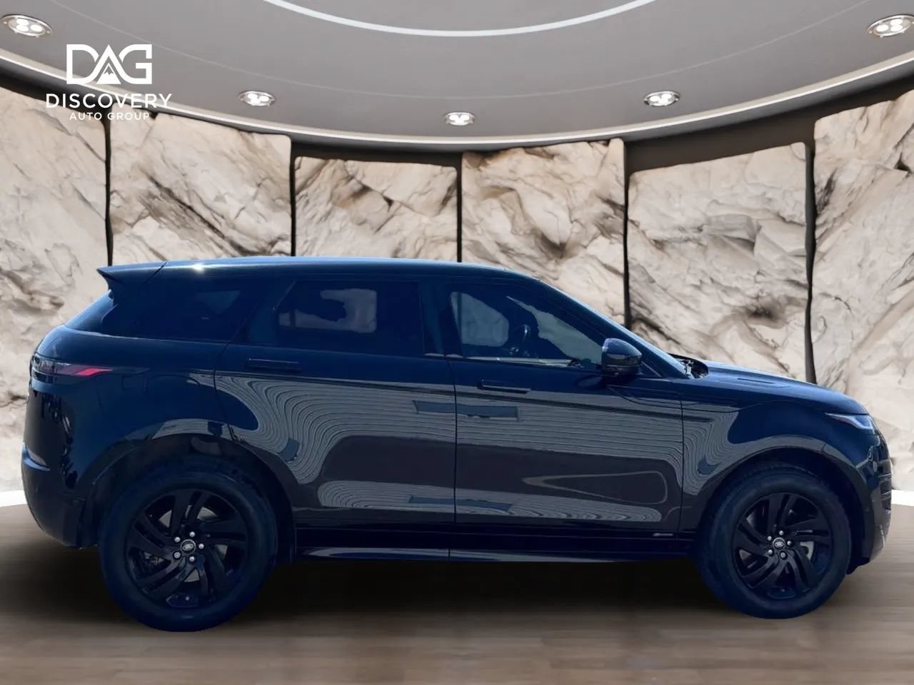 Used 2021 Land Rover Range Rover Evoque R-Dynamic S AWD/4WD image 4