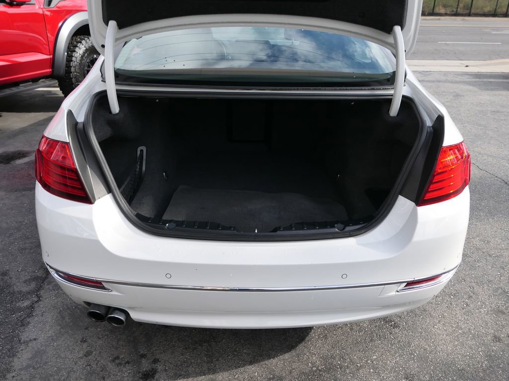 Used 2014 BMW 528i Sedan RWD image 24