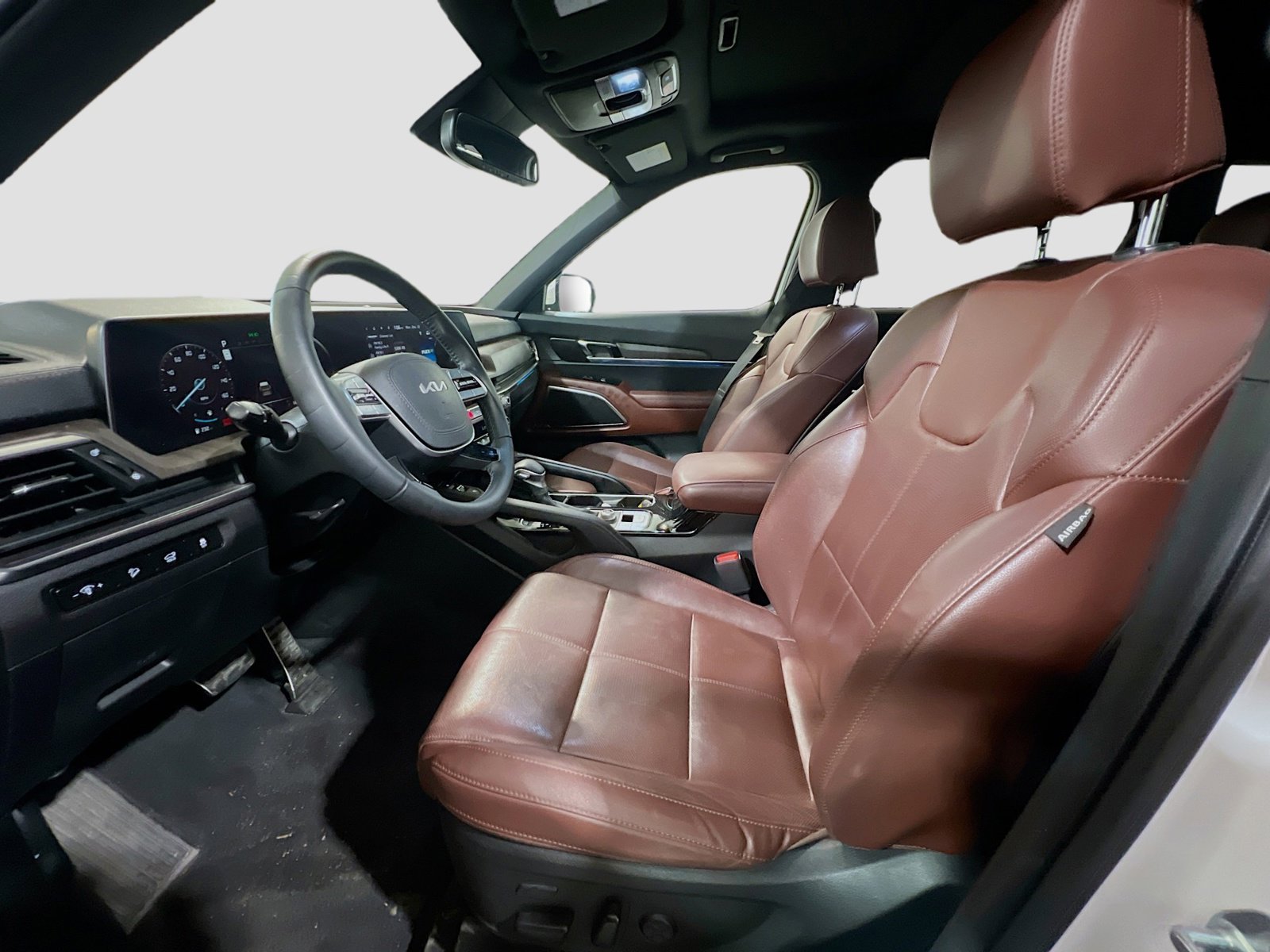 Used 2024 Kia Telluride SX image 16