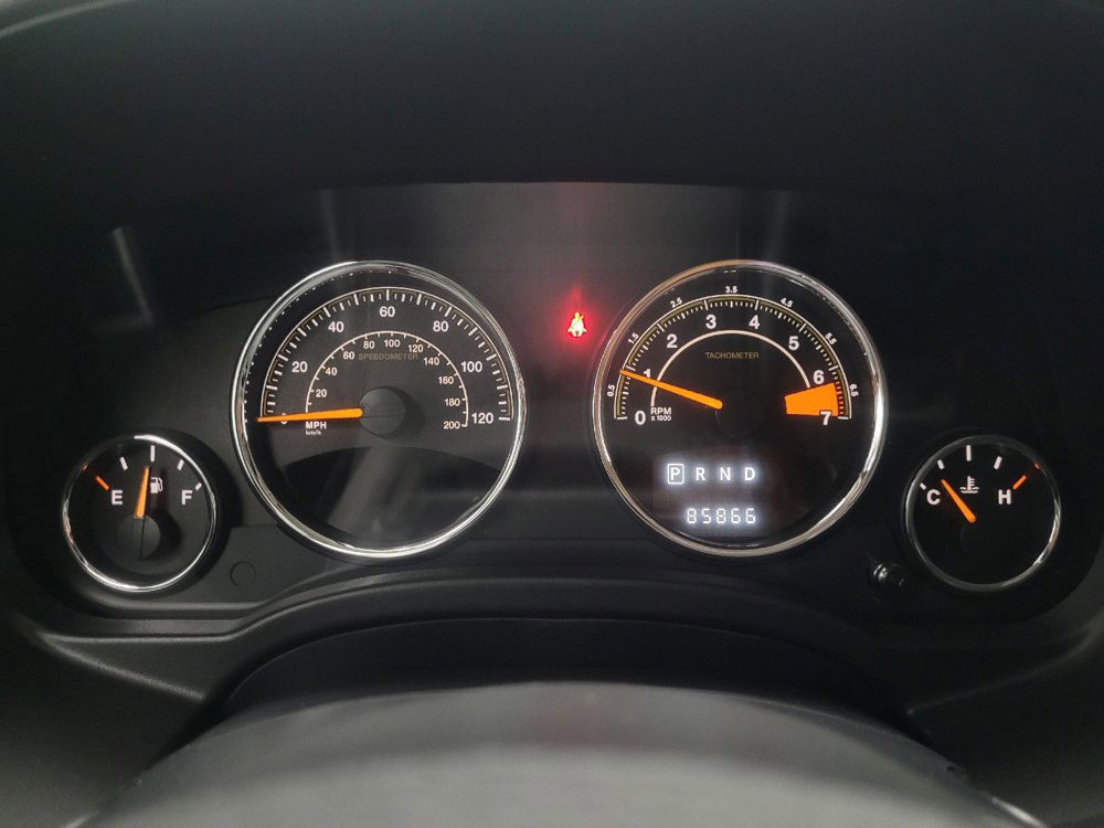 Used 2017 Jeep Compass High Altitude FWD image 23