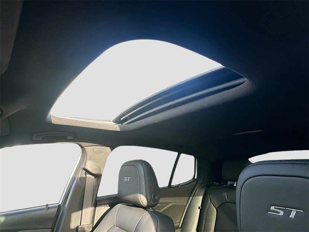 Used 2024 Buick Envista Sport Touring w/ Convenience I Package image 21