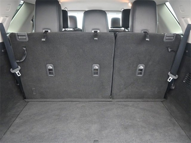 Used 2023 Nissan Pathfinder SL w/ Lighting Package (N92) image 16