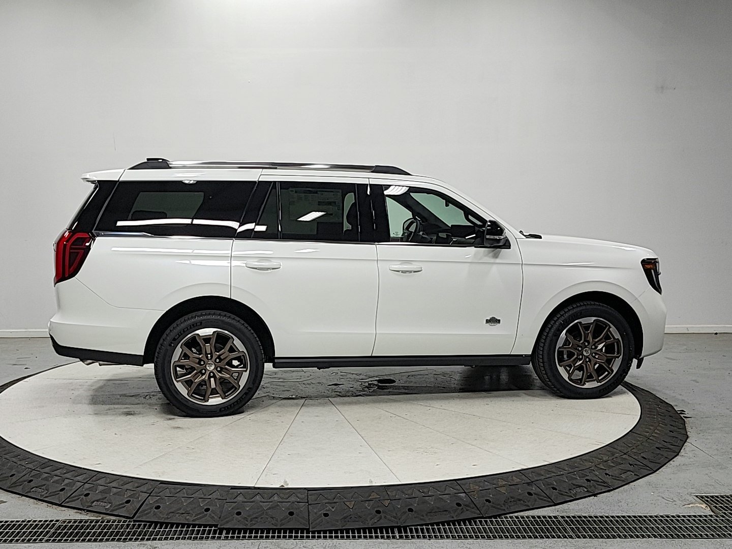 New 2027 Ford Expedition King Ranch AWD/4WD image 13