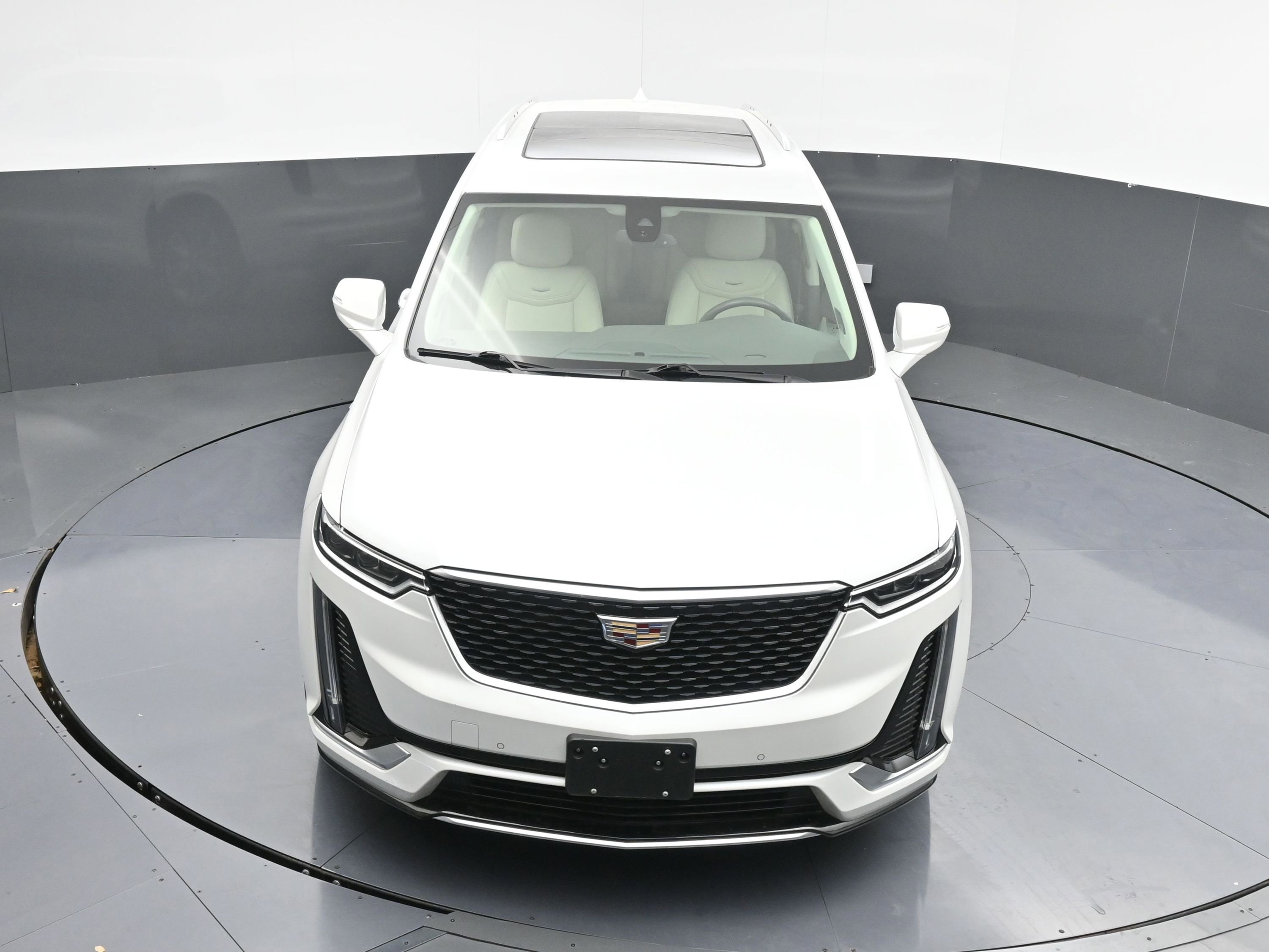 Used 2023 Cadillac XT6 Premium Luxury image 39