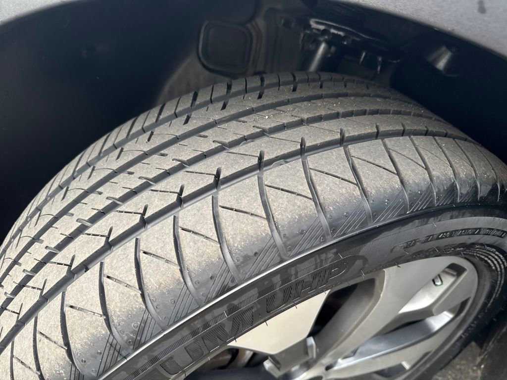 Used 2022 Kia Telluride EX w/ EX Premium Package image 28