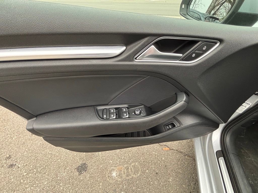 Used 2020 Audi A3 2.0T Premium image 24