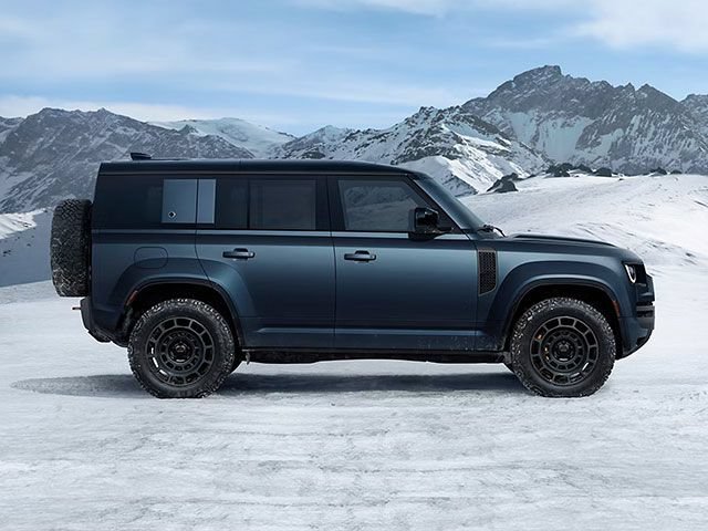 New 2026 Land Rover Defender 110 OCTA AWD/4WD image 30