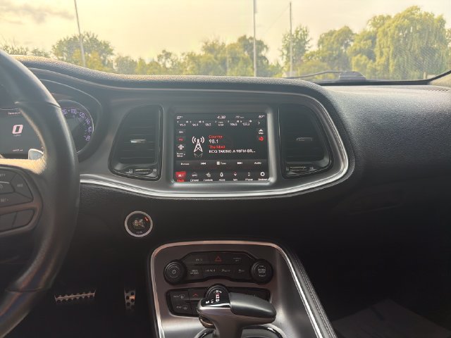 Used 2020 Dodge Challenger R/T Scat Pack RWD image 23