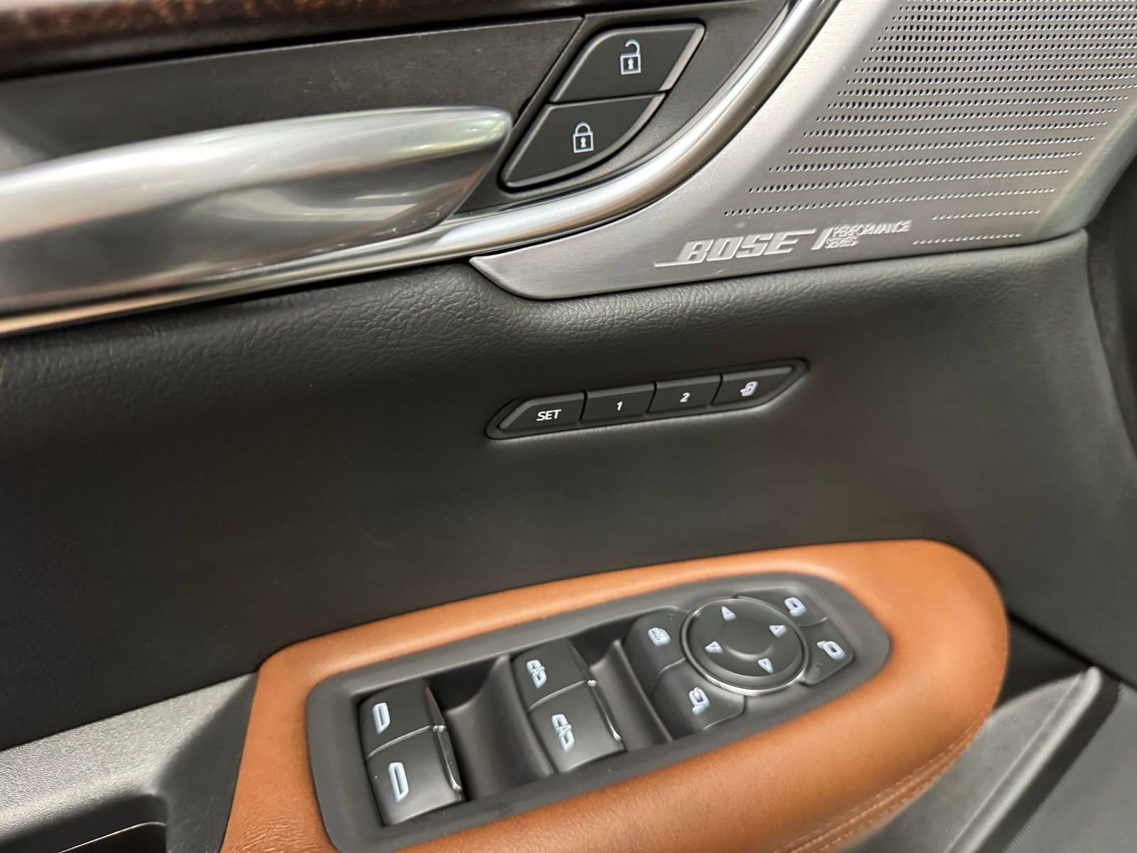 Used 2022 Cadillac XT5 Premium Luxury w/ Technology Package image 23