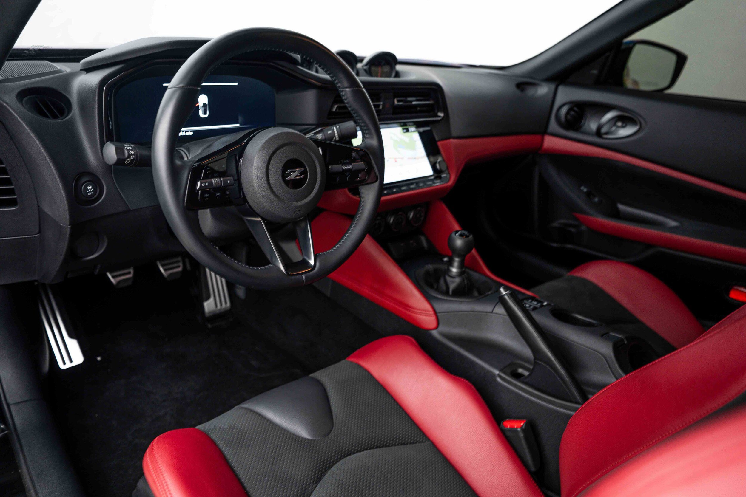 Used 2024 Nissan Z Performance w/ Floor Mat Package RWD image 12
