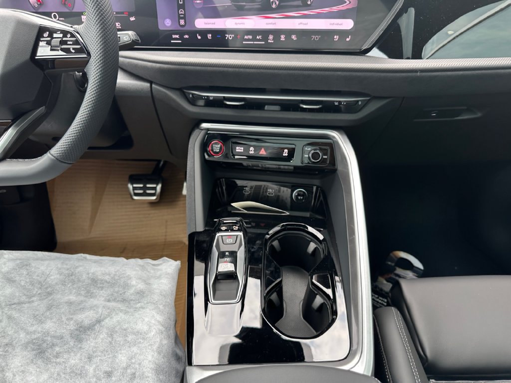 New 2026 Audi SQ5 Premium Plus AWD/4WD image 11