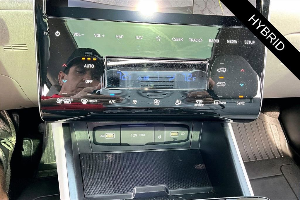 Used 2024 Hyundai Tucson Limited image 15