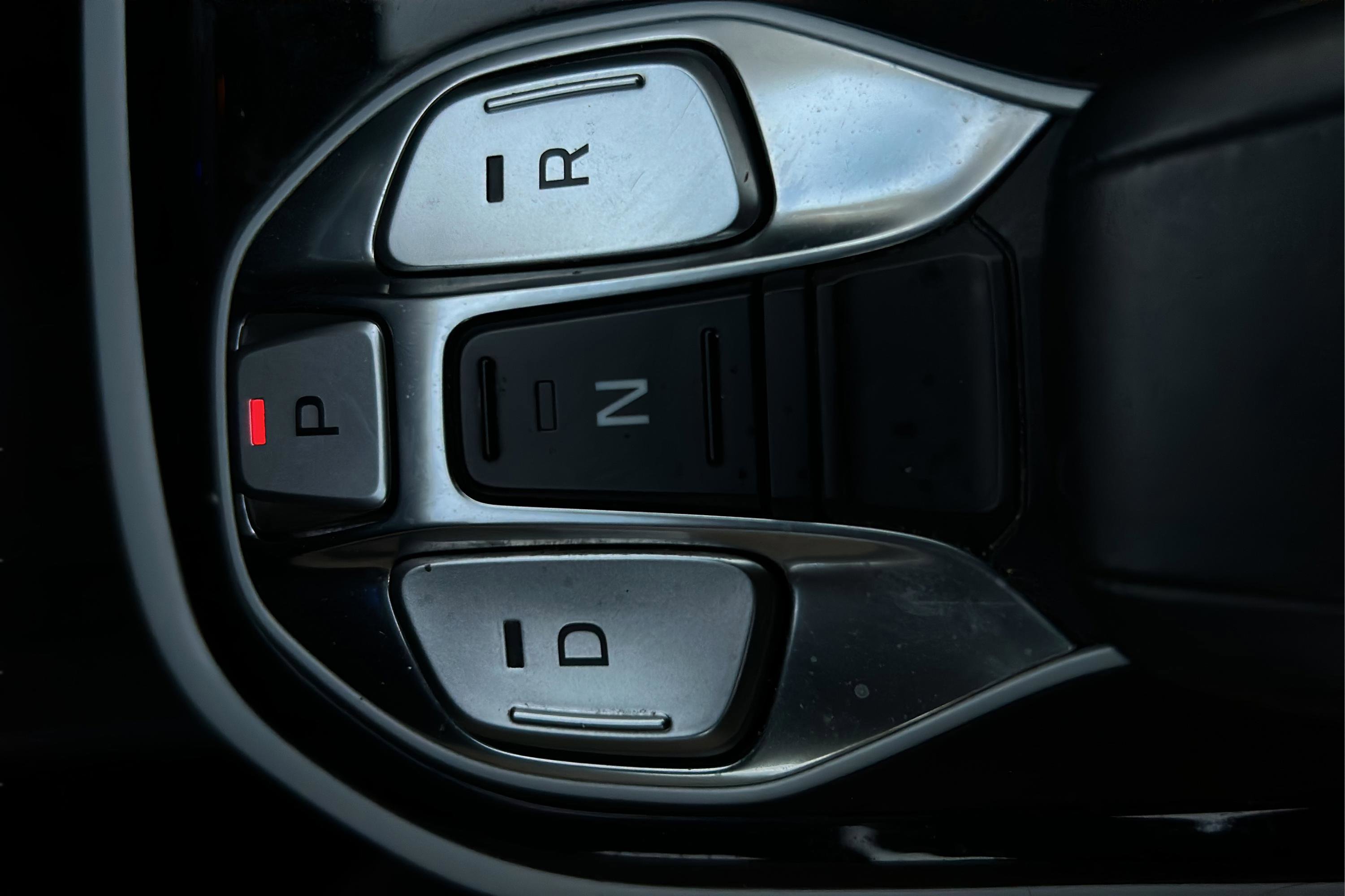 Used 2019 Hyundai Ioniq Electric FWD image 26