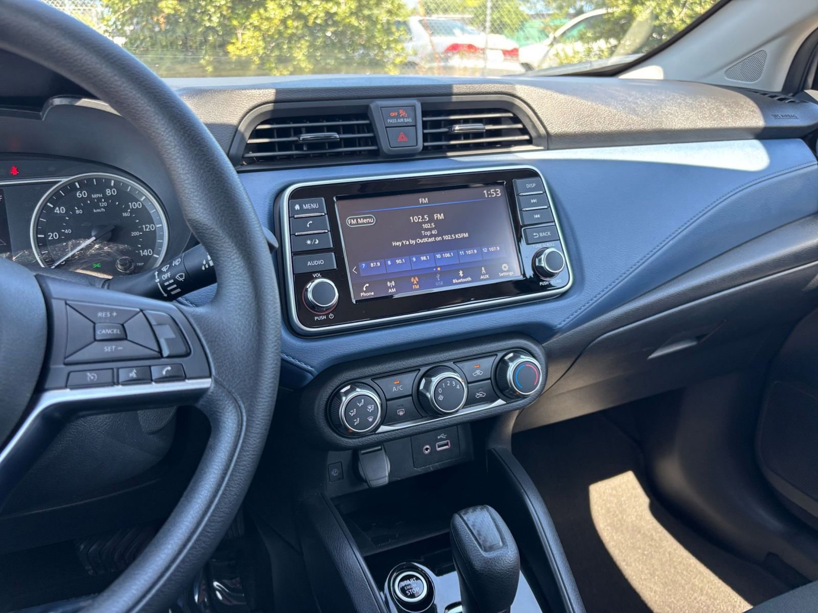Used 2025 Nissan Versa SV FWD image 17