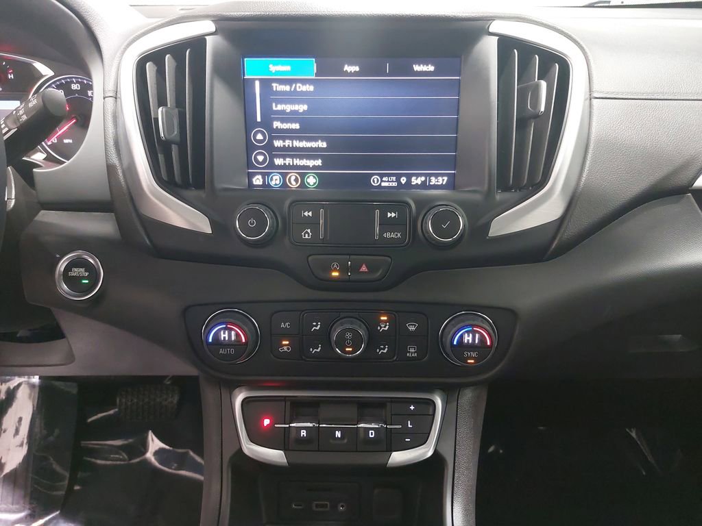 Used 2024 GMC Terrain SLT image 20