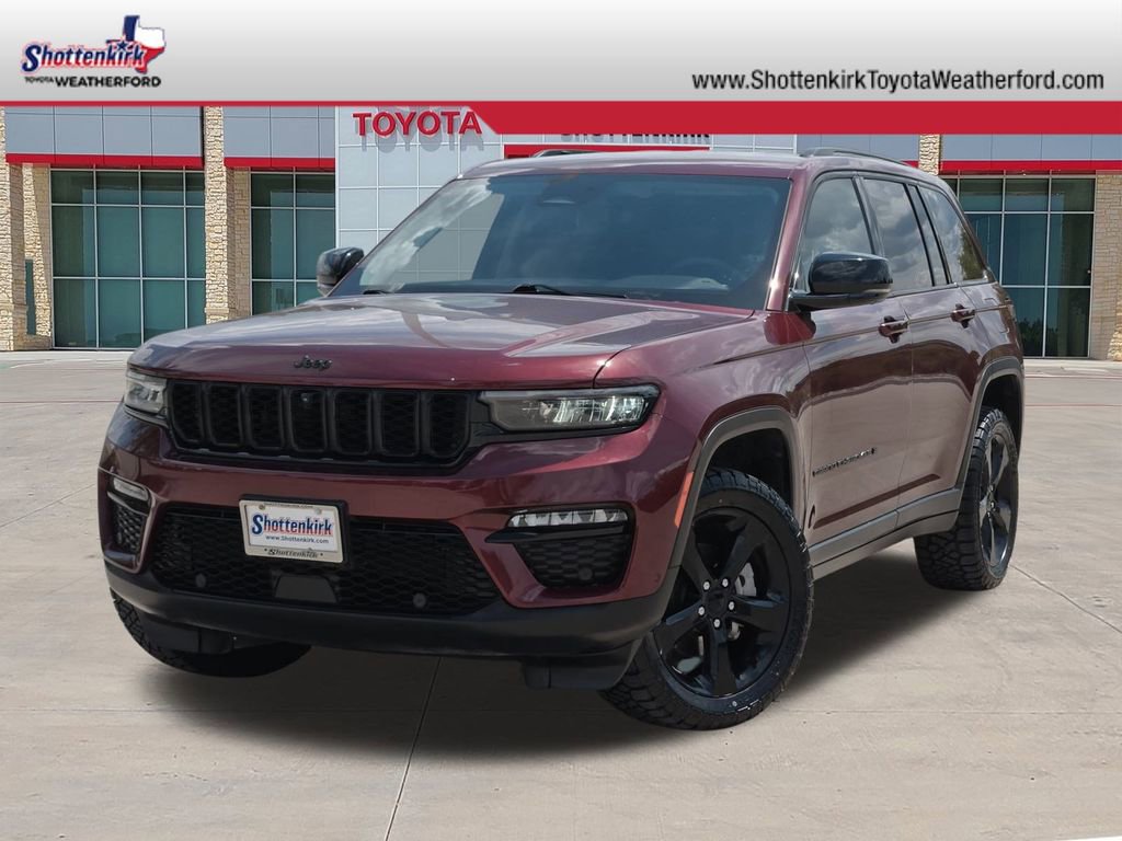Used 2023 Jeep Grand Cherokee Limited w/ Luxury Tech Group II AWD/4WD image 1